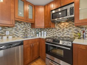 5 Embarcadero W 126, Oakland CA 94607