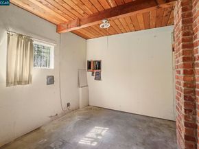4521 Canyon Rd, El Sobrante CA 94803