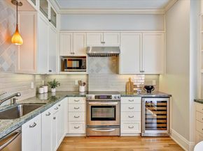 200 Lakeside Dr 801, Oakland CA 94612