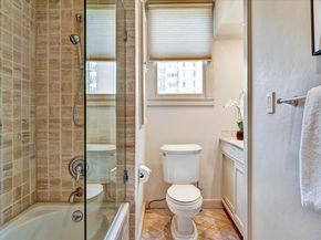 200 Lakeside Dr 801, Oakland CA 94612