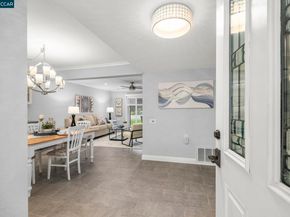 1100 Singingwood 8, Walnut Creek CA 94595