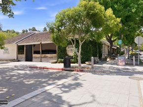 20720 4Th St 3, Saratoga CA 95070