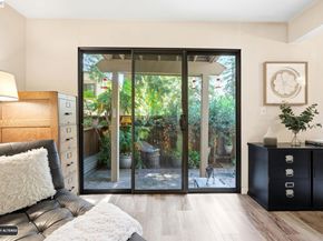 20720 4Th St 3, Saratoga CA 95070