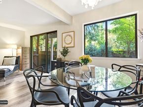 20720 4Th St 3, Saratoga CA 95070