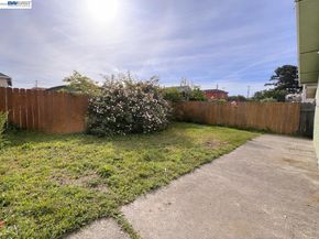 634 8TH St, Richmond CA 94801
