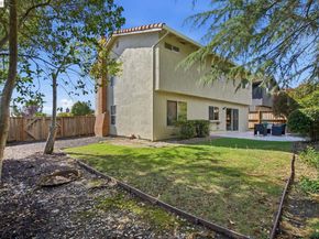 27966 El Portal Dr, Hayward CA 94542