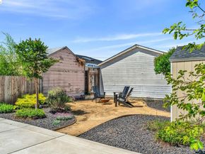 2907 Seminary Ave, Oakland CA 94605