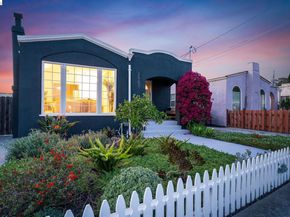 2907 Seminary Ave, Oakland CA 94605