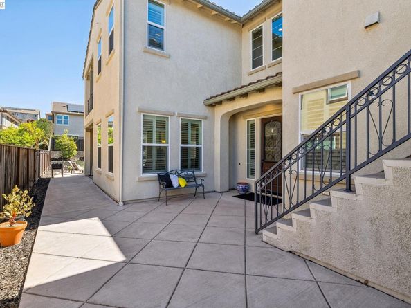 66 Adair Way, Hayward CA 94542