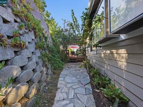 100 Sky Ranch Ln, Pleasant Hill CA 94523
