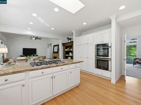 100 Sky Ranch Ln, Pleasant Hill CA 94523