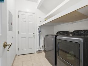 100 Sky Ranch Ln, Pleasant Hill CA 94523