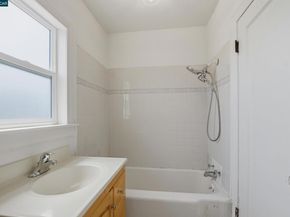 10 12 Street, Richmond CA 94801