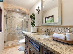 80 Rheem Blvd, Orinda CA 94563
