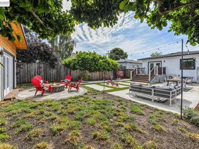 1539 Blake Street, Berkeley CA 94703