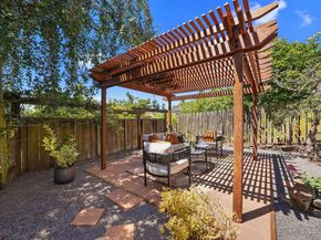 5765 Manila Ave, Oakland CA 94618