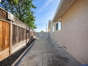 40884 Blacow Rd, Fremont CA 94538