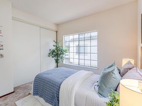 983 Belmont Terrance 6, Sunnyvale CA 94086