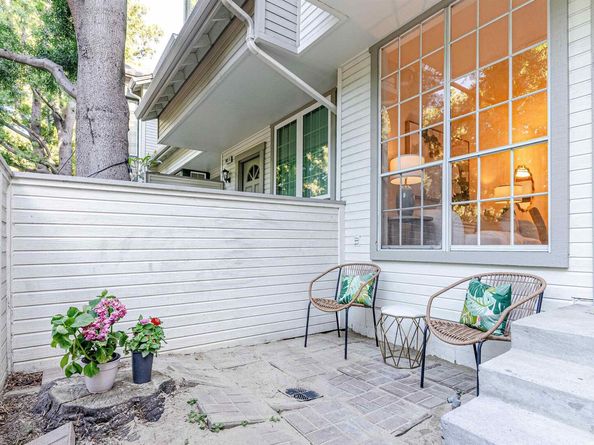 983 Belmont Terrance 6, Sunnyvale CA 94086