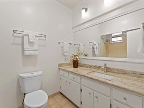 881 Erie St, Oakland CA 94610