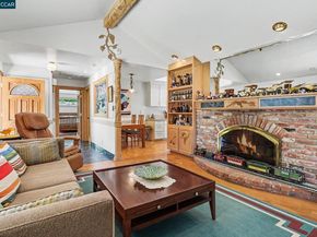 25 Amberwood Ln, Walnut Creek CA 94598