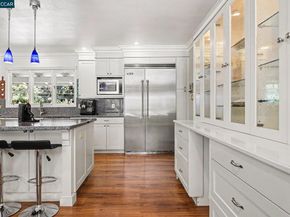 25 Amberwood Ln, Walnut Creek CA 94598