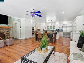 25 Amberwood Ln, Walnut Creek CA 94598