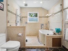 25 Amberwood Ln, Walnut Creek CA 94598