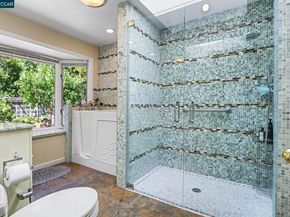 25 Amberwood Ln, Walnut Creek CA 94598
