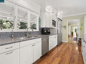 25 Amberwood Ln, Walnut Creek CA 94598