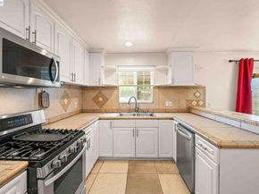 8591 Beverly Ln, Dublin CA 94568