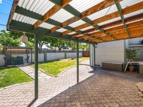 8591 Beverly Ln, Dublin CA 94568