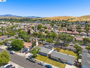 8591 Beverly Ln, Dublin CA 94568
