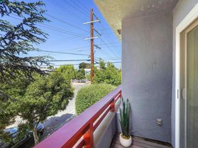710 E 22nd 203, Oakland CA 94606