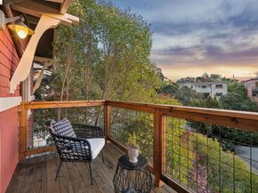 1016 Elbert St, Oakland CA 94602