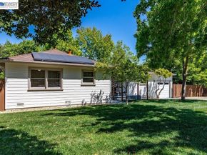 1210 Kendall Ct, Walnut Creek CA 94595