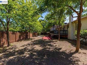 1210 Kendall Ct, Walnut Creek CA 94595