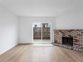 10401 Shaw St 401, Oakland CA 94605