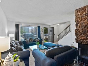 960 Joaquin Ave, San Leandro CA 94577