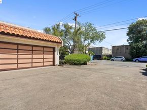 960 Joaquin Ave, San Leandro CA 94577