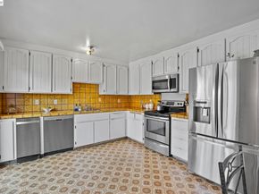 960 Joaquin Ave, San Leandro CA 94577