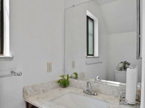 960 Joaquin Ave, San Leandro CA 94577