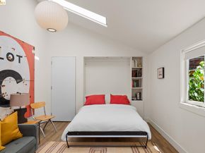 6434 Regent St, Oakland CA 94618