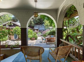 6434 Regent St, Oakland CA 94618