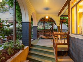 6434 Regent St, Oakland CA 94618