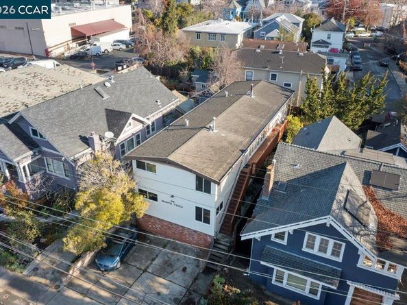 84 Monte Vista Ave, Oakland CA 94611