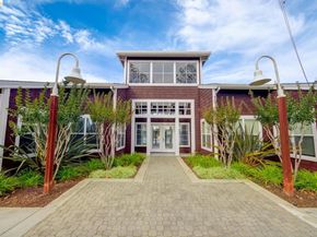 214 Bayside Ct, Richmond CA 94804