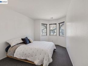 1486 Adeline St, Oakland CA 94607