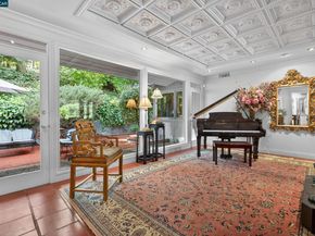 56 Camino Encinas, Orinda CA 94563