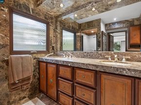 56 Camino Encinas, Orinda CA 94563